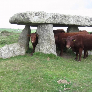 Lanyon Quoit, Cornwall - YouTube