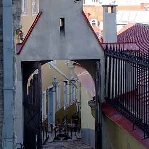 Luhike Jaig And Gate Between Upper And Lower Town