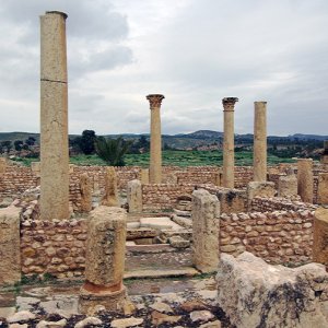 Sufetula