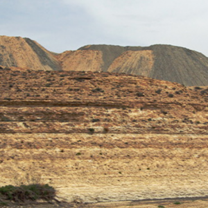 Lézard Rouge,  phosphate workings at Seija