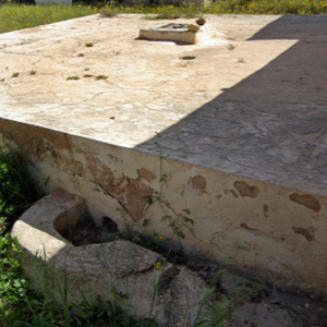Menzel - rainwater trough entering cistern