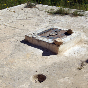 Menzel - roof of cistern