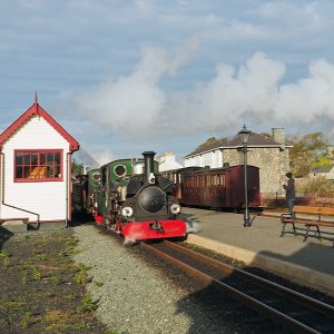 The 'Sisters' leaving Porthmadog Harbour Station
