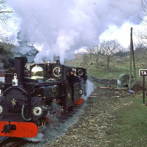 Approach to Tan y Bwlch station