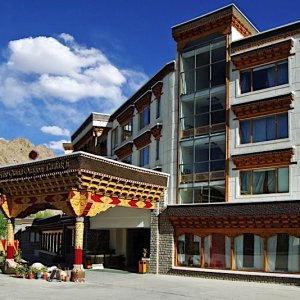Grand Dragon Hotel, Leh