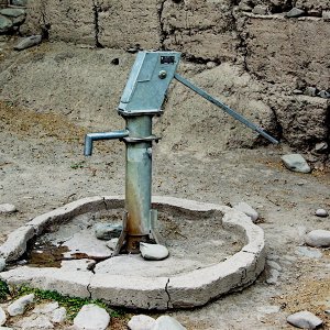 Stok - pump in the village