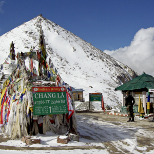 Military post at ChangLa summit
