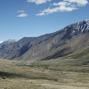 North Pulla on the way down from KhardungLa