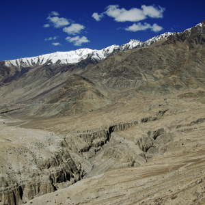 Gorge scenery after Khardung