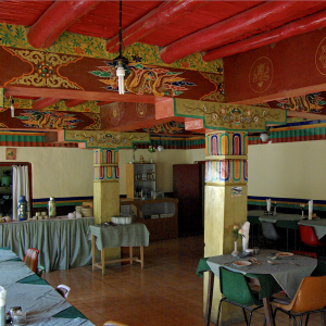 Alchi Resort - dining room