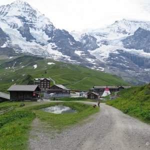 Hiking in Grindelwald