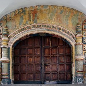 Kostroma St Ipaty Monastery, Cathedral of the Holy Trinity - main door