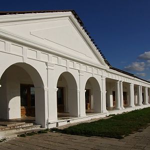 Suzdal Trading Arches