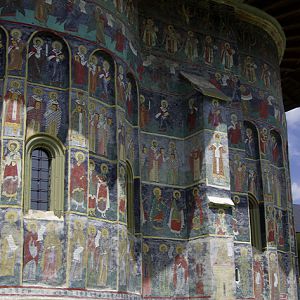 Apse with the Prayer of the Saints
