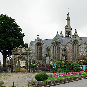 Plogonnec Church