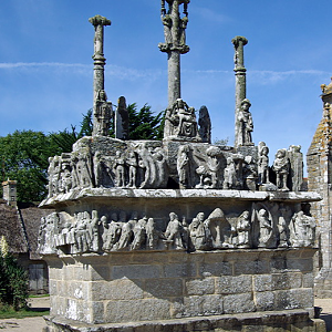 Chapelle Notre-Dame de Tronoën Calvary