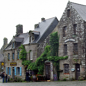 Locronan