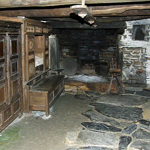Maison Cornec living area