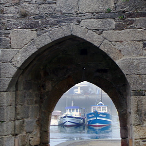 Ville Close Concarneau, gateway to ferry