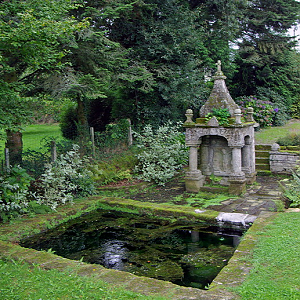 Chapelle de la Vraie Croix fountain