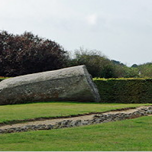 Le Grand Menhir Brisé, Locmariaquer