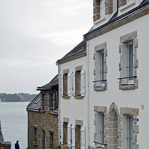 St Cado