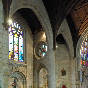 Josselin church side aisle