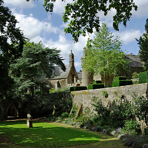 Chateau de Rohan gardens