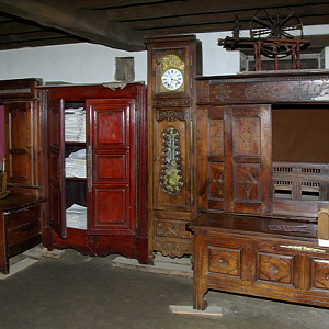 Poul Fetan box beds