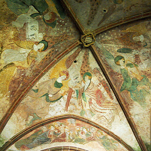 Kernascléden church, angels