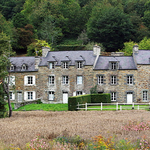 Les Forges des Salles, managers houses