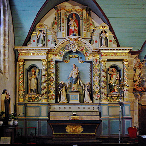 Guimiliau church, retable of the rosary