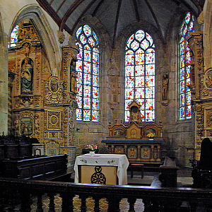 Lampaul-Guimiliau church, chancel