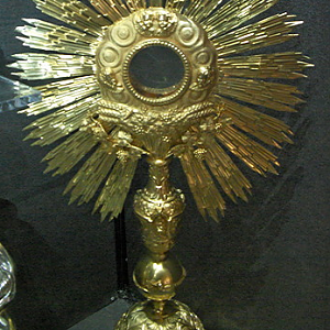 La Martyre church treasury monstrance