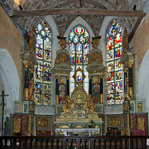 La Martyre church chancel