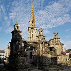 Plounéour-Ménez church