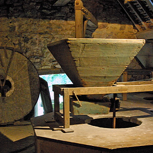 Moulins de Kerouat 1612 mill, restored machinery