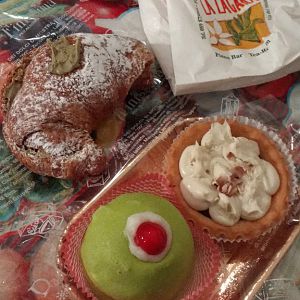 Positano bakery treats