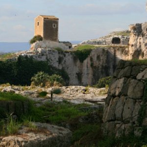 siracusa archeo site 1.jpg