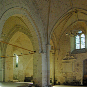 Beaulieu-lès-Loches, Eglise St-Laurent