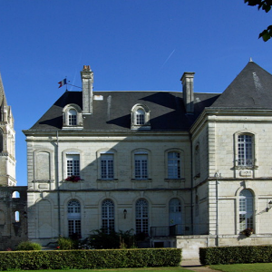 Beaulieu-lès-Loches, Hôtel de Ville
