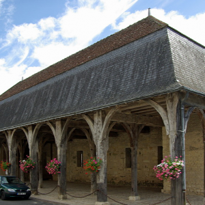 Montrésor market hall
