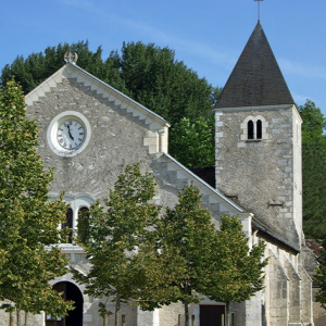 Fougères-sur-Bièvre, Église St Eloi.png