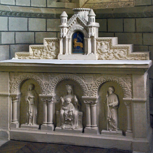 Preuilly-sur-Claise, Abbey of St-Pierre - south transept altar.png