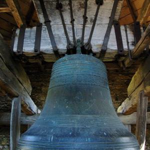 La Vinzelle, Église-St-Roch - bell