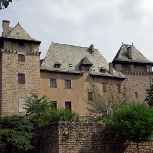 Entraygues-sur-Truyère Château