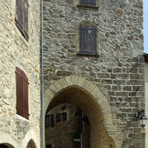 Peyrusse-le-Roc, Porte du Château du Roy
