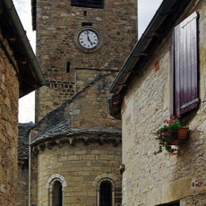 Autoire, Église St Pierre