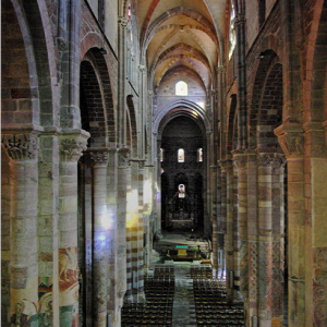 Brioude, Basilique St-Julien - nave