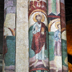 Brioude, Basilique St-Julien - nave pillar